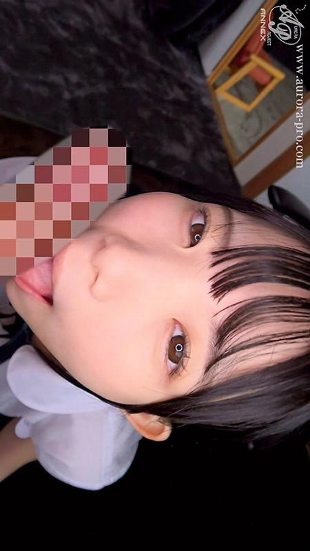フェラしてくれる、学生服姿の南日菜乃ちゃん。